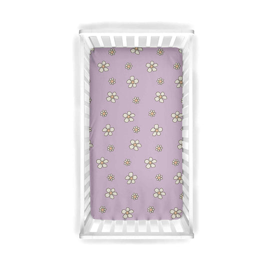 Ditzy Daisies Crib Sheet