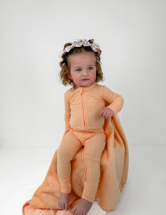 Peach Ribbed Zippy