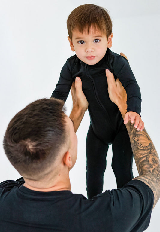 Solid Black Zippy