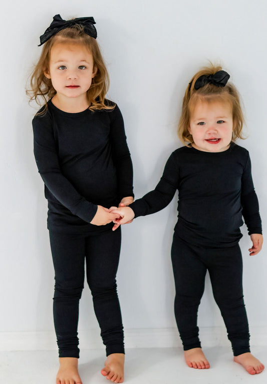 Solid Black Set